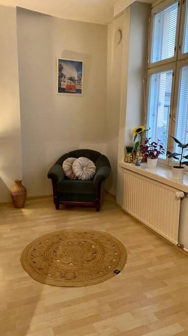 Lovely Apartment In The Centre, Street Level And Inner Yard Helsinki Eksteriør billede