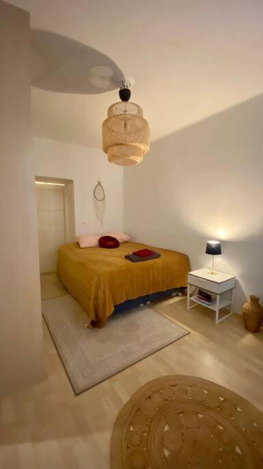 Lovely Apartment In The Centre, Street Level And Inner Yard Helsinki Eksteriør billede