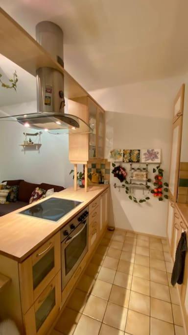 Lovely Apartment In The Centre, Street Level And Inner Yard Helsinki Eksteriør billede